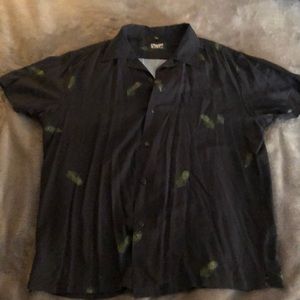 Straight to Hell “Shake a tail feather” short sleeve button down. Size M.